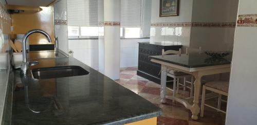 Apartamento C�ntrico Con Parking
