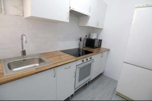 Bonito Apartamento De 2 Habitaciones