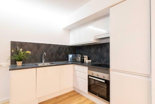 Apartamento Piso Moderno En El Centro Detr�s Del Edificio Banco Santander