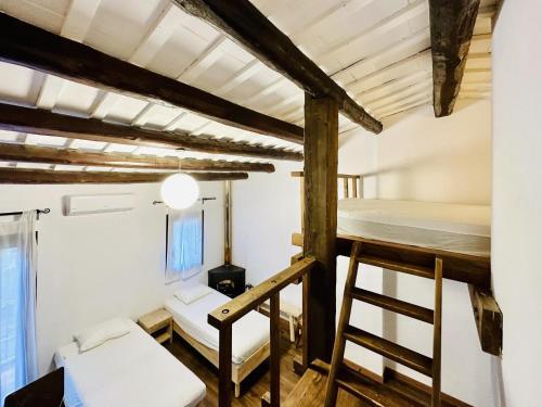 Agudes Costabravasi