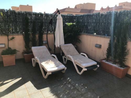 Apartamento �tico Espacioso Con Terraza Y Sal�n Exterior