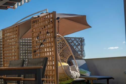 Apartamento Con Espaciosa Terraza Y Vistas Al Mar