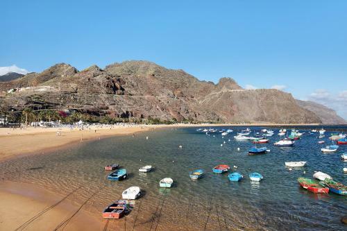 Las Teresitas Beach Apartment