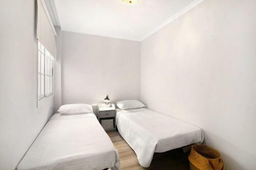 Las Teresitas Beach Apartment