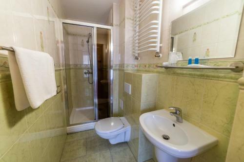 Hostal Pensjonat Miko?ajki