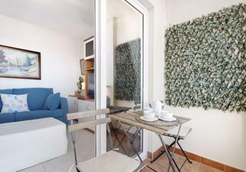Caletillas Beach Apartment