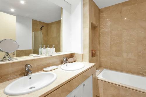 Apartamento Yolo Spaces - Sotogrande - Ocean View Penthouse