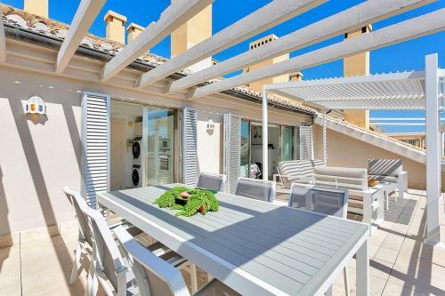 Apartamento Yolo Spaces - Sotogrande - Ocean View Penthouse