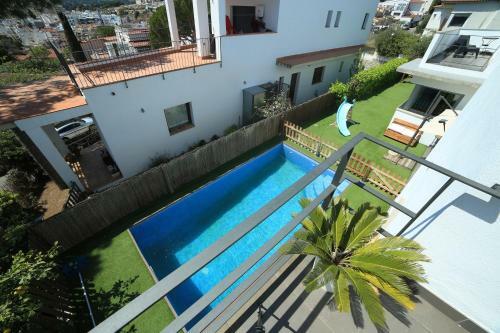 Relax Con Piscina Privada Y Vistas Al Mar