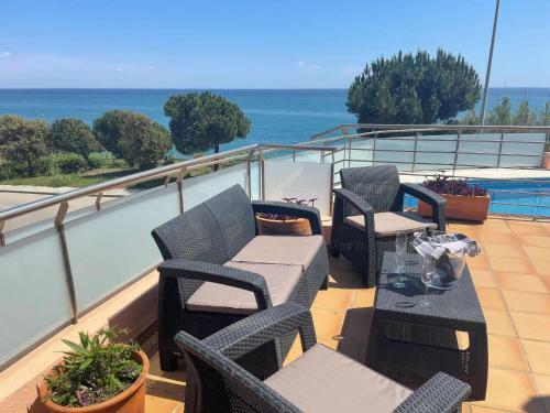 Villa Farell Just In Front Of The Sea
