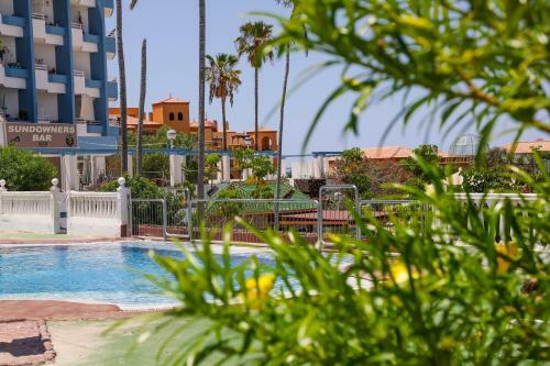 Isla Verde Studio Apartment Green Park