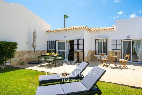 Holiday Garden House In Golf Del Sur