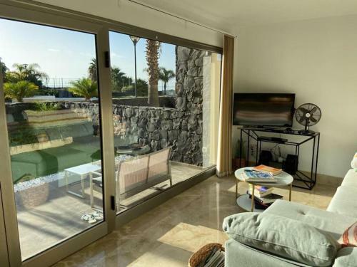 Amazing Luxury Seafront Villa Near Golf & Ocean