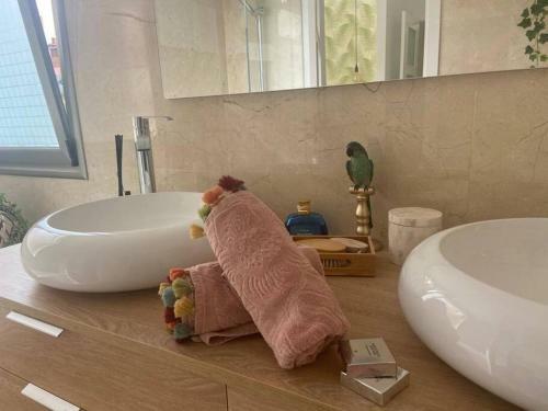 Amazing Luxury Seafront Villa Near Golf & Ocean