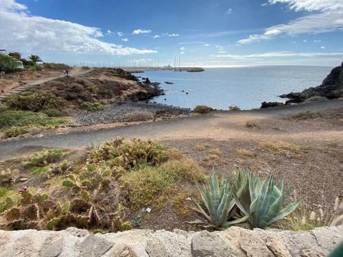 Amazing Luxury Seafront Villa Near Golf & Ocean