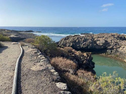 Amazing Luxury Seafront Villa Near Golf & Ocean