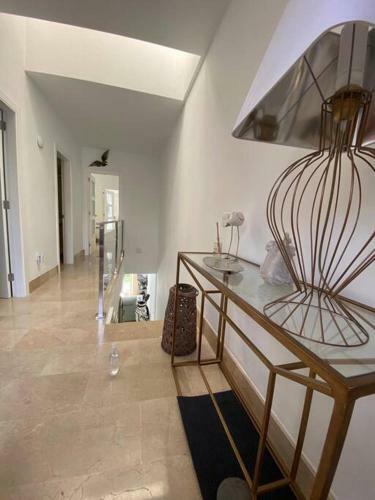Amazing Luxury Seafront Villa Near Golf & Ocean