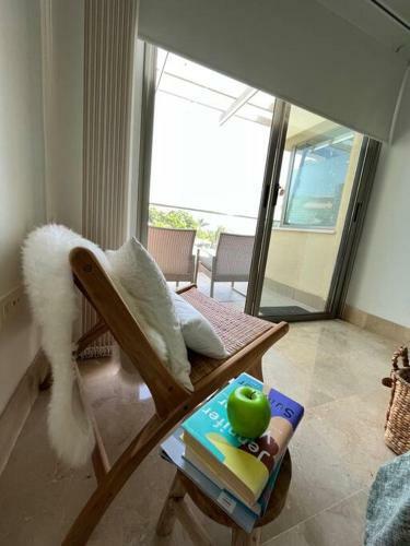 Amazing Luxury Seafront Villa Near Golf & Ocean