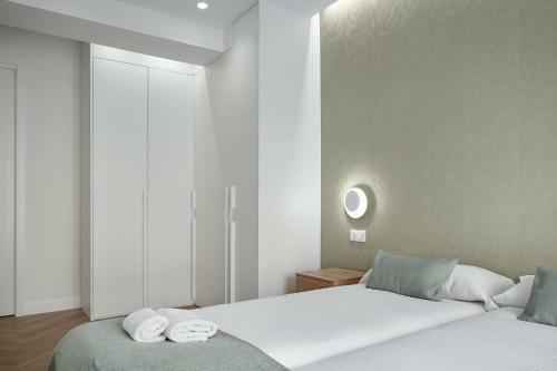 Apartamento The Rentals Collection - Opera