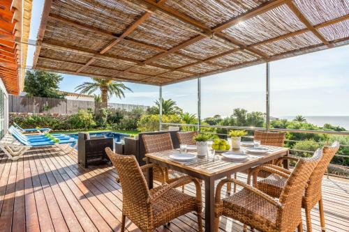 Villa Iris Torret By Villa Plus