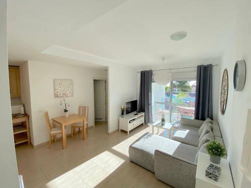 Apartamento Edificio Ca�adas