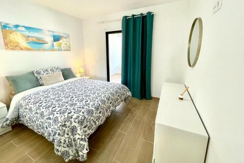 Seafront Apartment In Amarilla Golf