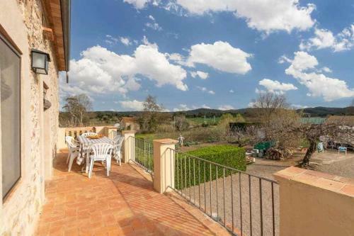 Casa De Piedra En La Costa Brava