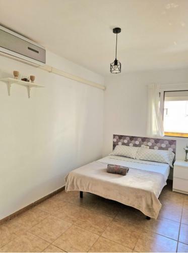 Spacious Chalet Next To The Sea - Airport
