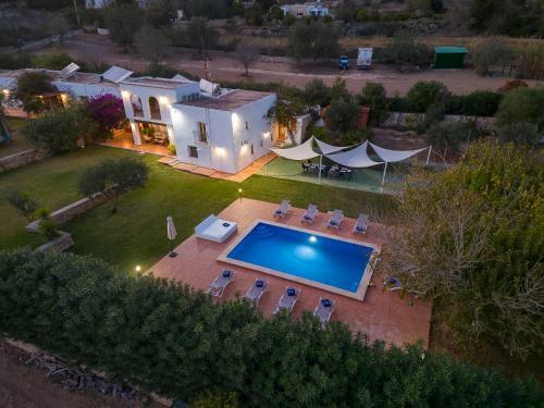 Villa In San Jose Sleeps 10 - Sa Vinya