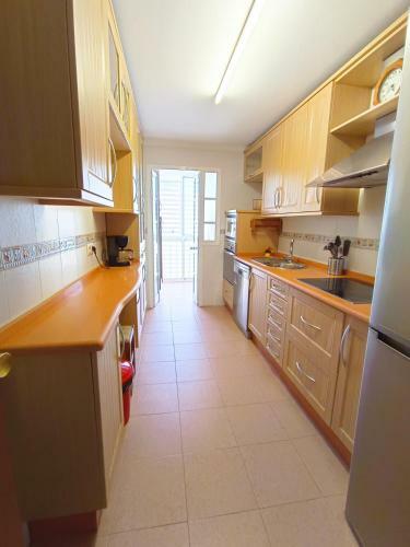 Apartamento Piso Entre La Playa Y El Centro, Con Aparcamiento