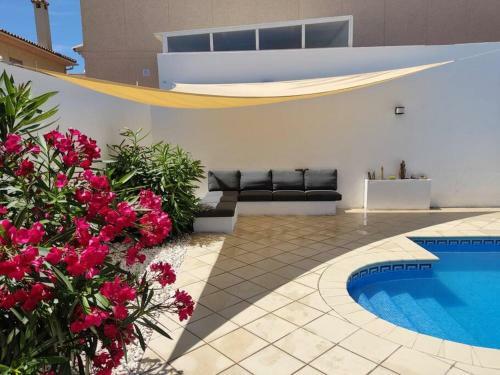 Chalet Con Piscina