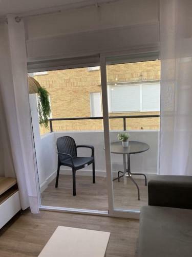 Apartamento Avda de Las Piletas, Segunda L�nea de Playa