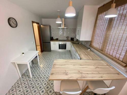 Apartamento En Centro Con Garaje