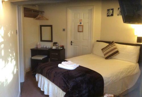 Hostal The Silverton Inn