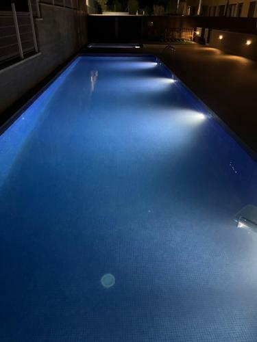 Apartamento Con Piscina ,parking Y Aire Acondicionado