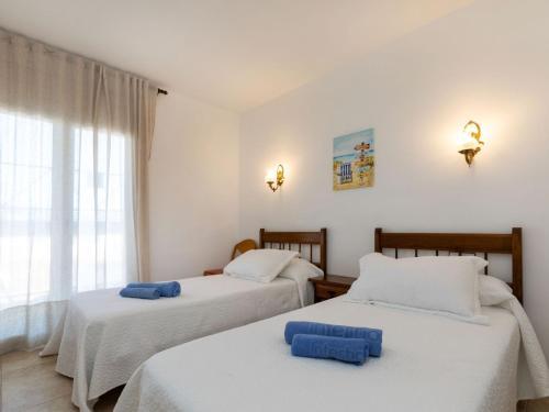 Apartment Calima By Interhome
