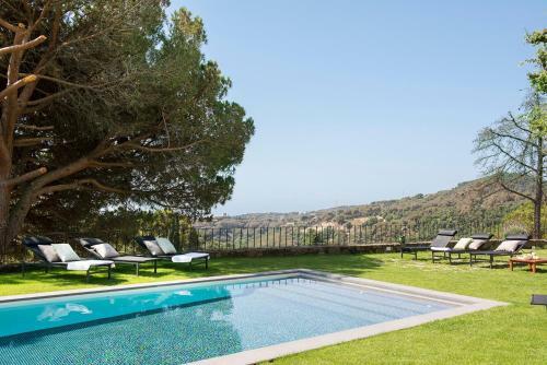 Masia Santa M�nica