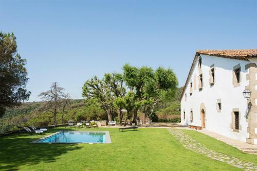 Masia Santa M�nica
