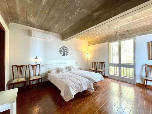 Majestic Villa In Salobre�a With Private Pool