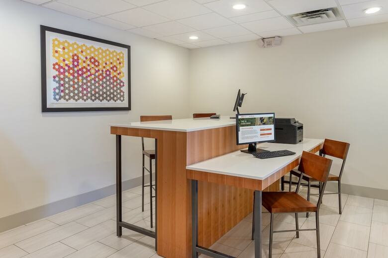 Hotel Holiday Inn Express Scottsburg