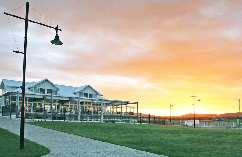 Hotel Peppers York Cove Tamar Valley