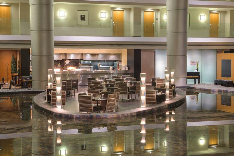 Hotel Westin Detroit Metro Airport