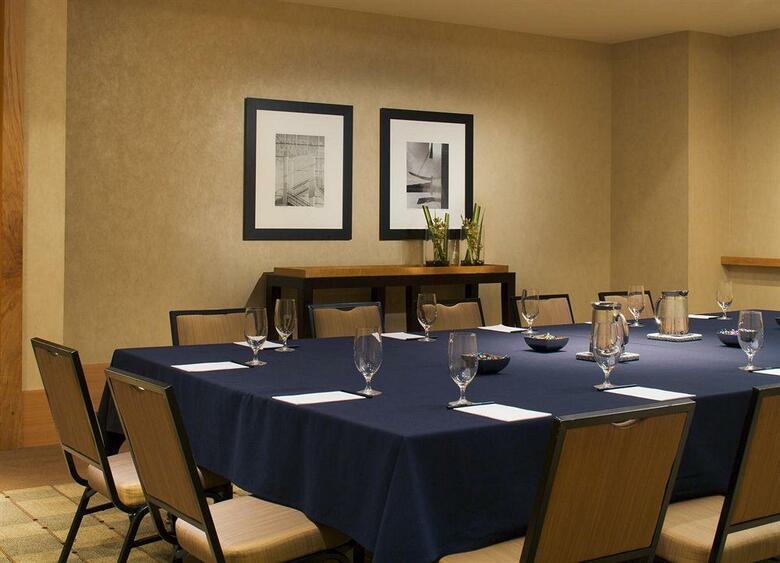 Hotel Westin Detroit Metro Airport