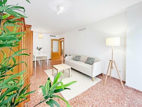 Global Properties, Apartamento de 3 Dormitorios En Sagunto