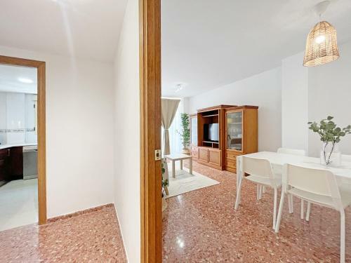 Global Properties, Apartamento de 3 Dormitorios En Sagunto