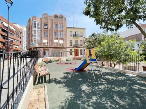 Global Properties, Apartamento de 3 Dormitorios En Sagunto