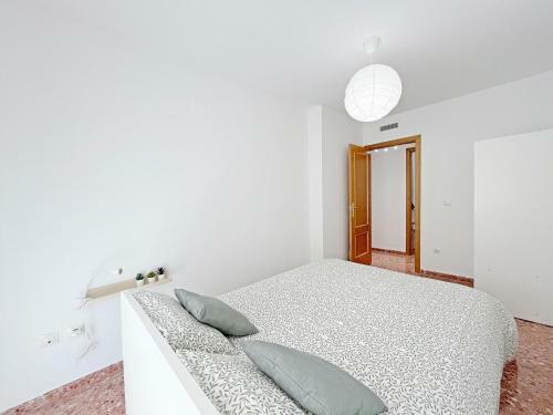 Global Properties, Apartamento de 3 Dormitorios En Sagunto