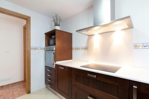 Global Properties, Apartamento de 3 Dormitorios En Sagunto
