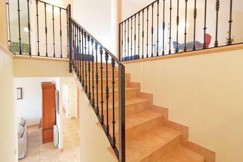 Global Properties, Chalet En Primera Linea de Playa Con Piscina Privada