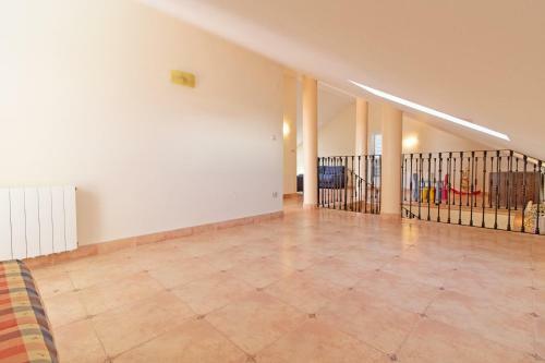 Global Properties, Chalet En Primera Linea de Playa Con Piscina Privada